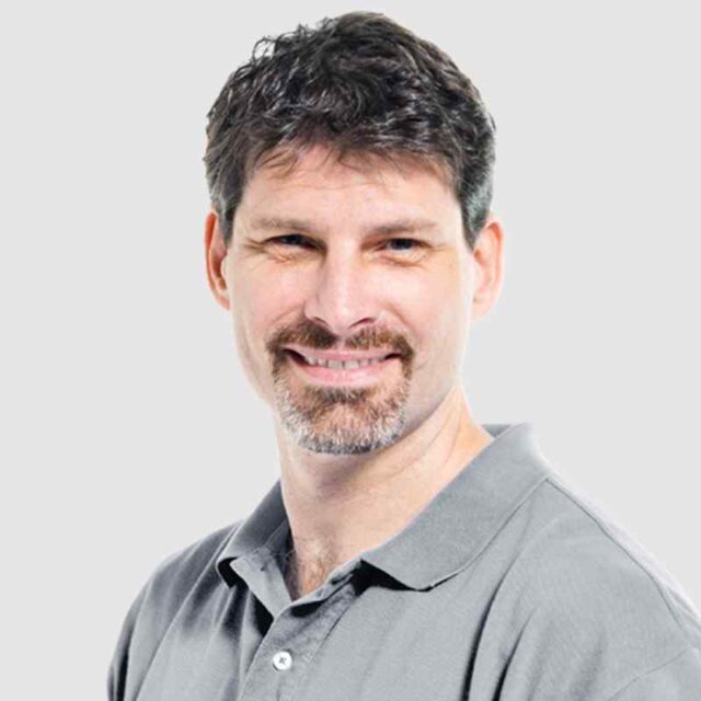 https://hdcdroneworx.com/wp-content/uploads/2018/01/team_08-640x640.jpg